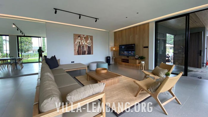 Penginapan untuk Rombongan di Villa Lembang 8 Kamar Private Pool lengkap
