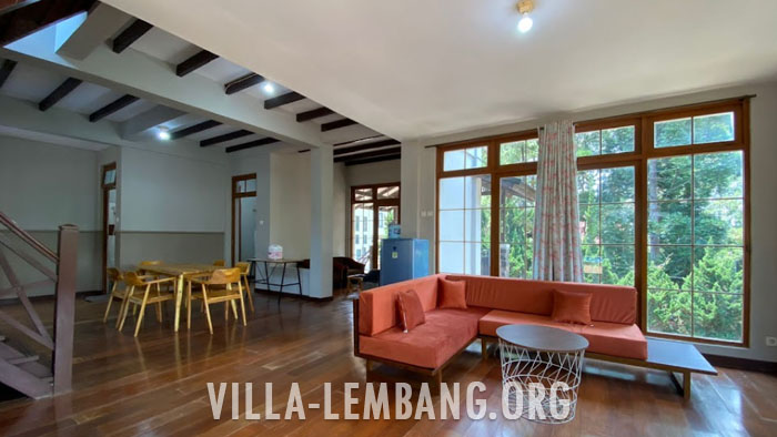 Rekomendasi Sewa Villa Lembang Bandung 30 Orang Private Pool bagus