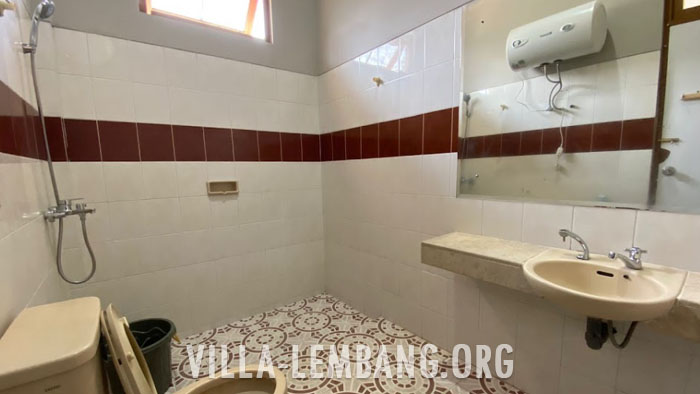 Rekomendasi Sewa Villa Lembang Bandung 30 Orang Private Pool murah