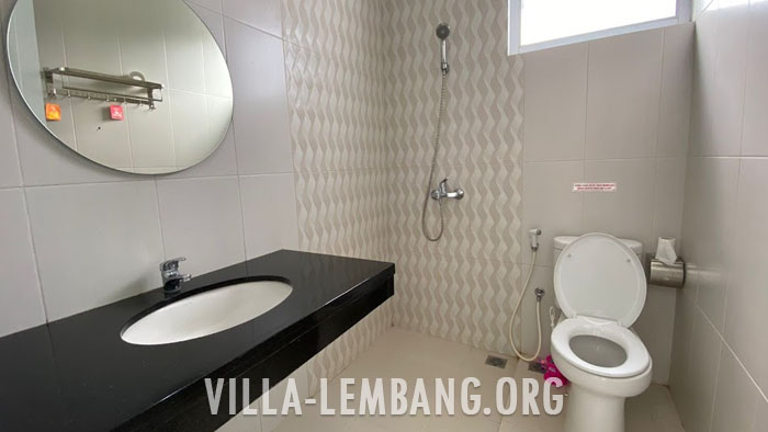 Rekomendasi Villa Kapasitas 20 Orang di Dago Bandung 6 kamar