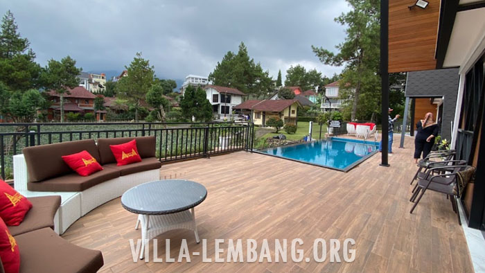 Rekomendasi Villa Lembang 8 Kamar untuk Rombongan Acara Besar view gunung