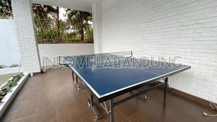Rekomendasi Villa Lembang Bandung untuk Acara Arisan Keluarga Besar 5 kamar tidur