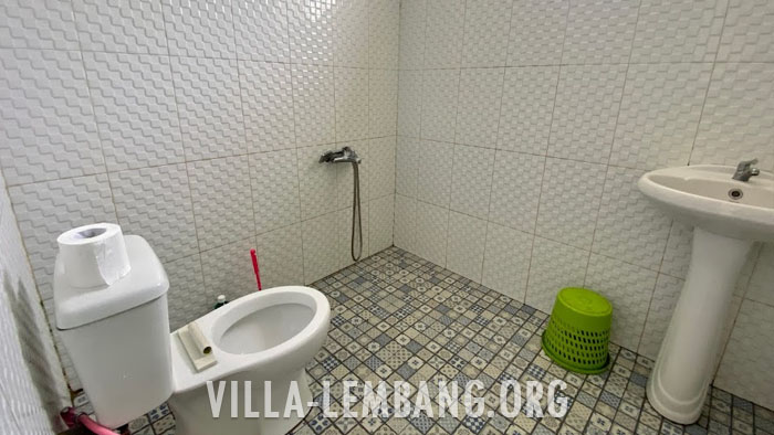 Sewa Villa di Ciwangun Lembang untuk Kapasitas 30 Orang dekat wisata