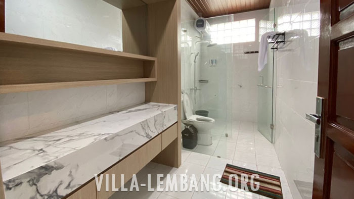 Sewa Villa di Lembang untuk Rombongan 25 Orang murah