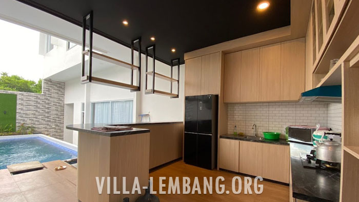 Sewa Villa di Lembang untuk Rombongan 25 Orang private pool