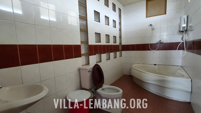 Villa 02, Sewa Villa Murah Lembang untuk 25 orang