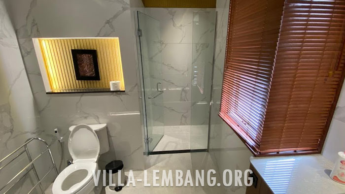 Villa AUR, Sewa Villa di Bandung Lembang kapasitas 20 orang