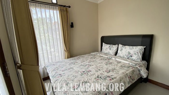 Villa Agung,Sewa Villa Kampung Daun 4 kamar