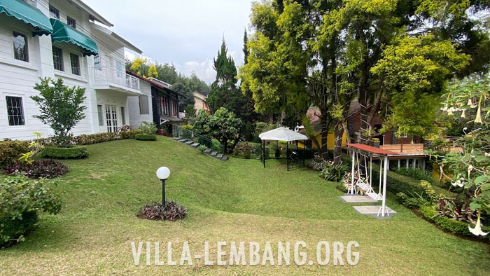 Villa Ambu, Sewa Villa Lembang halaman luas