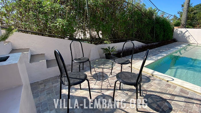 Villa Arizona, Sewa Villa Lembang private pool