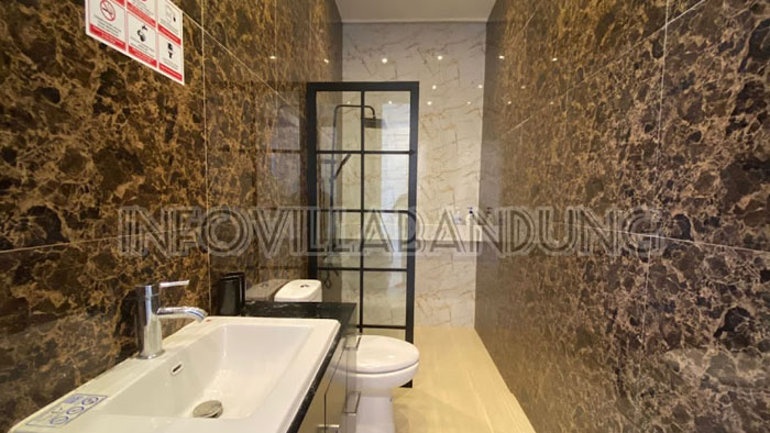 Villa Atmosfer, Sewa Villa di Graha Puspa 4 kamar