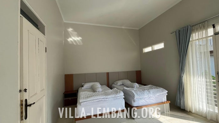 Villa Atrium, Villa Istana Bunga lembang