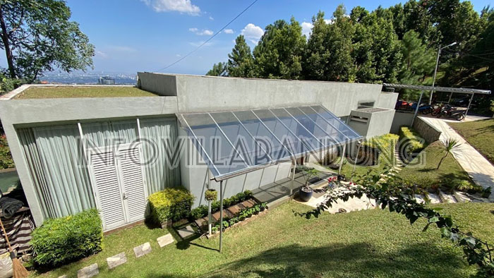 Villa B3B, Villa 3 Kamar di Dago Fasilitas Kolam Renang harga murah