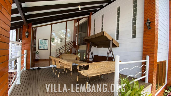 Villa Bivaq, Sewa Villa Lembang untuk 20 orang