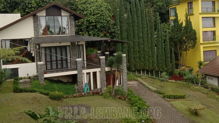 Villa Blok X, Sewa Villa Murah Lembang view gunung