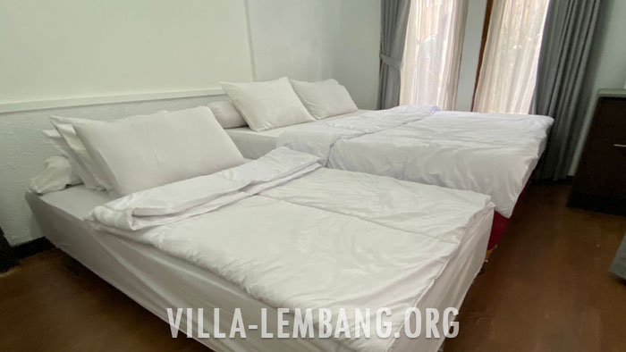 Villa Calatea, Sewa Villa Lembang ada 2 kamar