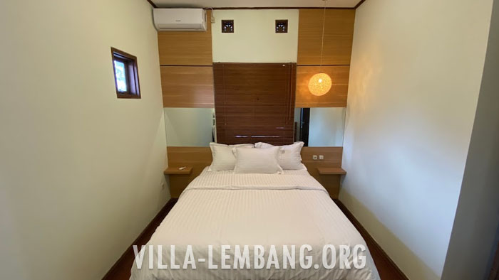Villa JB 8, Sewa Villa Kampung Daun 3 kamar