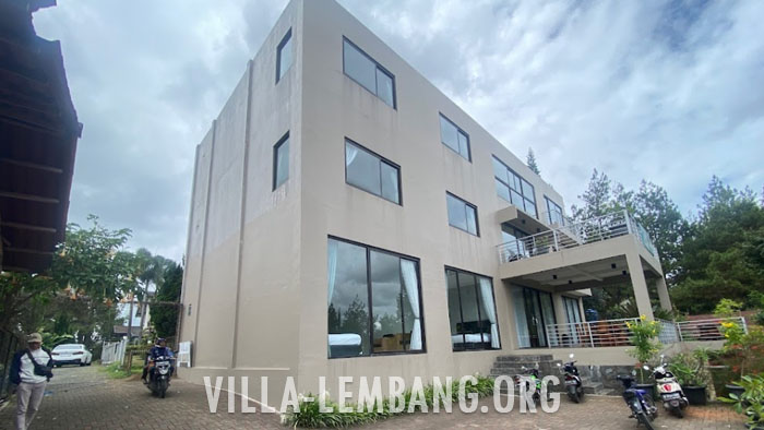 Villa Kapasitas untuk Rombongan 40 Orang di Lembang Bandung