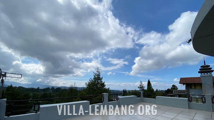 Villa Kynon, Sewa Villa Lembang view gunung
