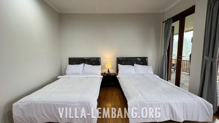 Villa Lembang Bandung untuk Rombongan Besar 30 Orang 5 kamar