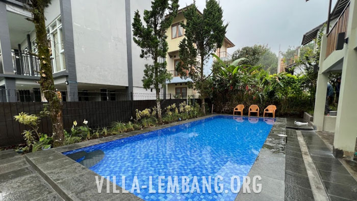 Villa Lembang Bandung untuk Rombongan Besar 30 Orang private pool