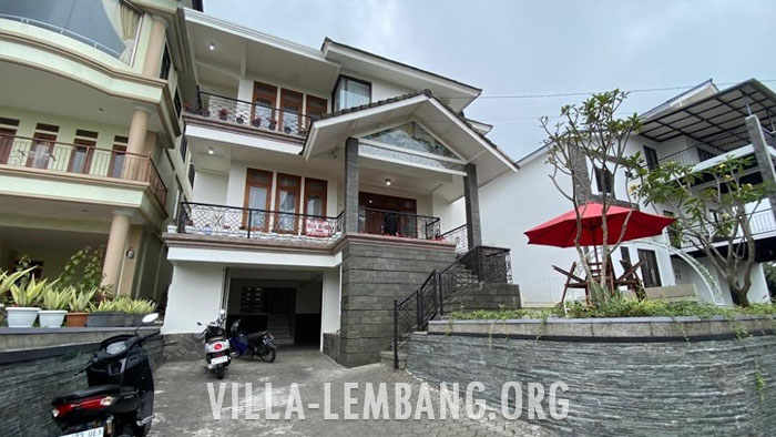 Villa MS, Sewa Villa Murah Lembang, villa istana bunga