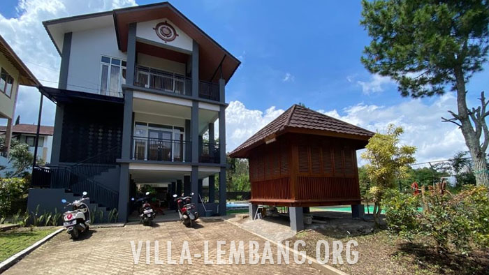 Villa Marko,Sewa Villa di Lembang untuk 20 orang