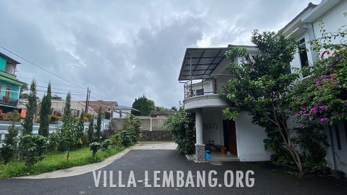 Villa Murah di Daerah Lembang Asri untuk Rombongan 25 Orang 6 kamar