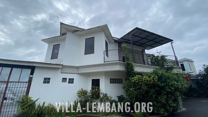 Villa Murah di Daerah Lembang Asri untuk Rombongan 25 Orang bagus