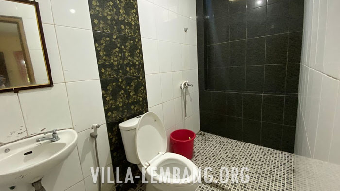 Villa PHX, Villa Istana Bunga kapasitas 25 orang