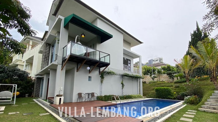 Villa TPD, Sewa Villa Dago kolam renang