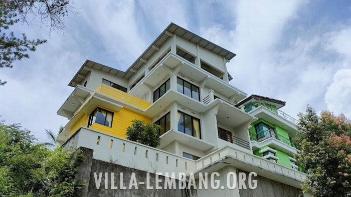 Villa Yellow, Sewa Villa Lembang harga villa murah