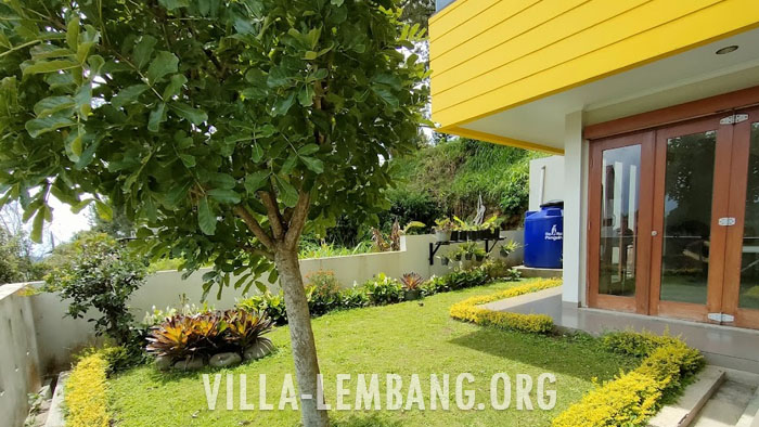 Villa Yellow, Sewa Villa Lembang,