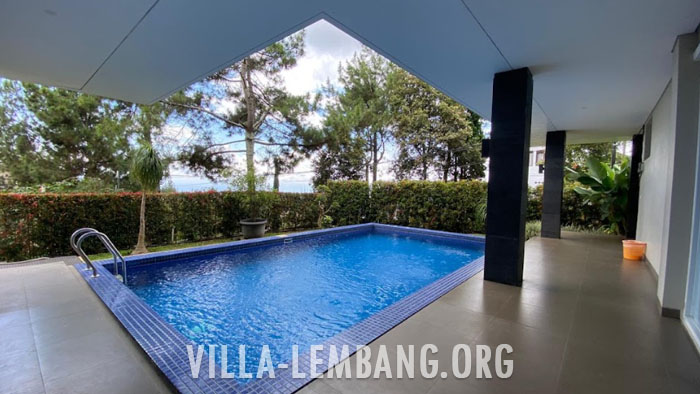 Villa di Lembang Cocok untuk Gathering dan Acara Perusahaan private pool
