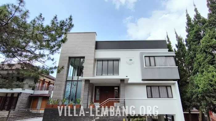 pilihan Villa Keluarga di Lembang Kapasitas Besar untuk 20 Orang