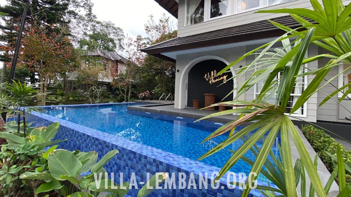 villa HNG, Sewa Villa di Kampung Daun private pool